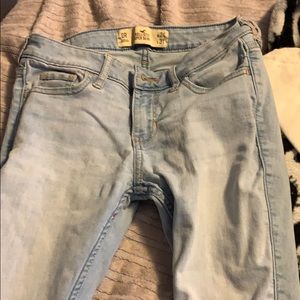 Hollister jeans